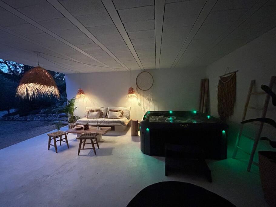 Superbe Maison Avec Jacuzzi Ventabren Kültér fotó